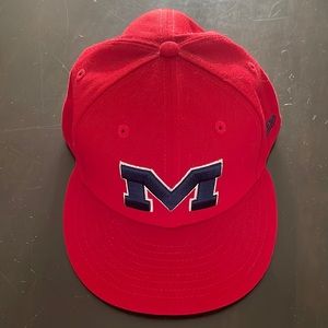 NWOT - New Era Ole Miss fitted Hat